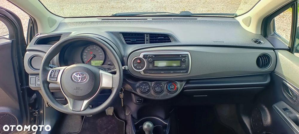 Toyota Yaris 1.0 Active - 17