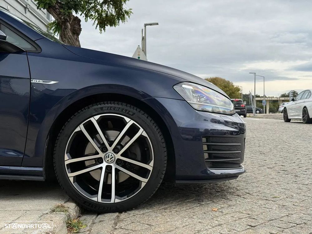 VW Golf 2.0 TDI GTD DSG - 11