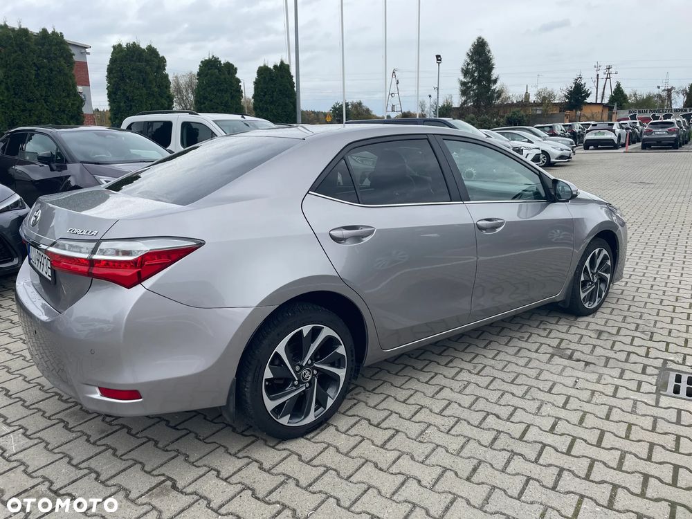 Toyota Corolla 1.6 Comfort - 2