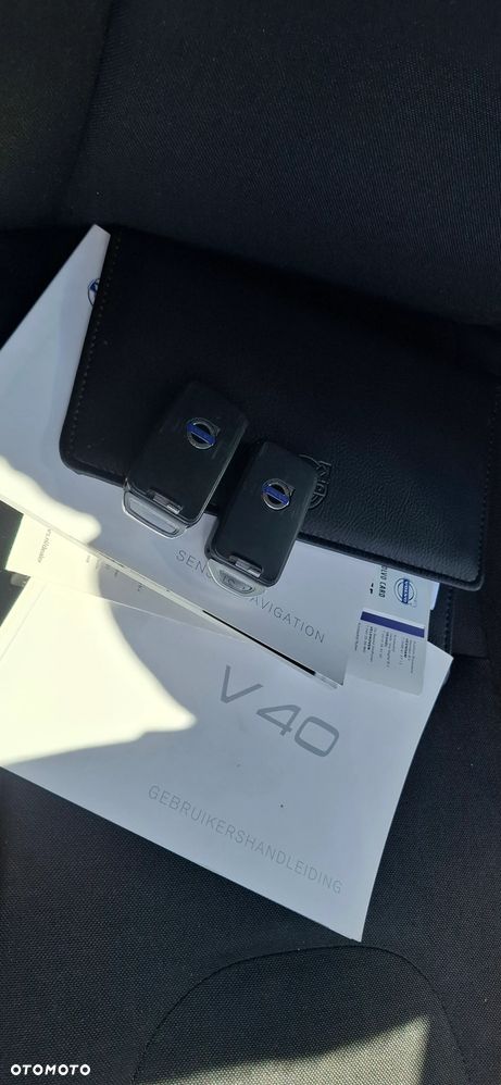 Volvo V40 D4 Kinetic - 31