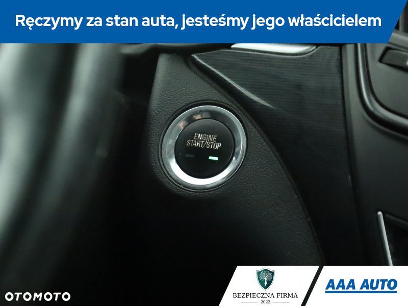 Opel Insignia - 16