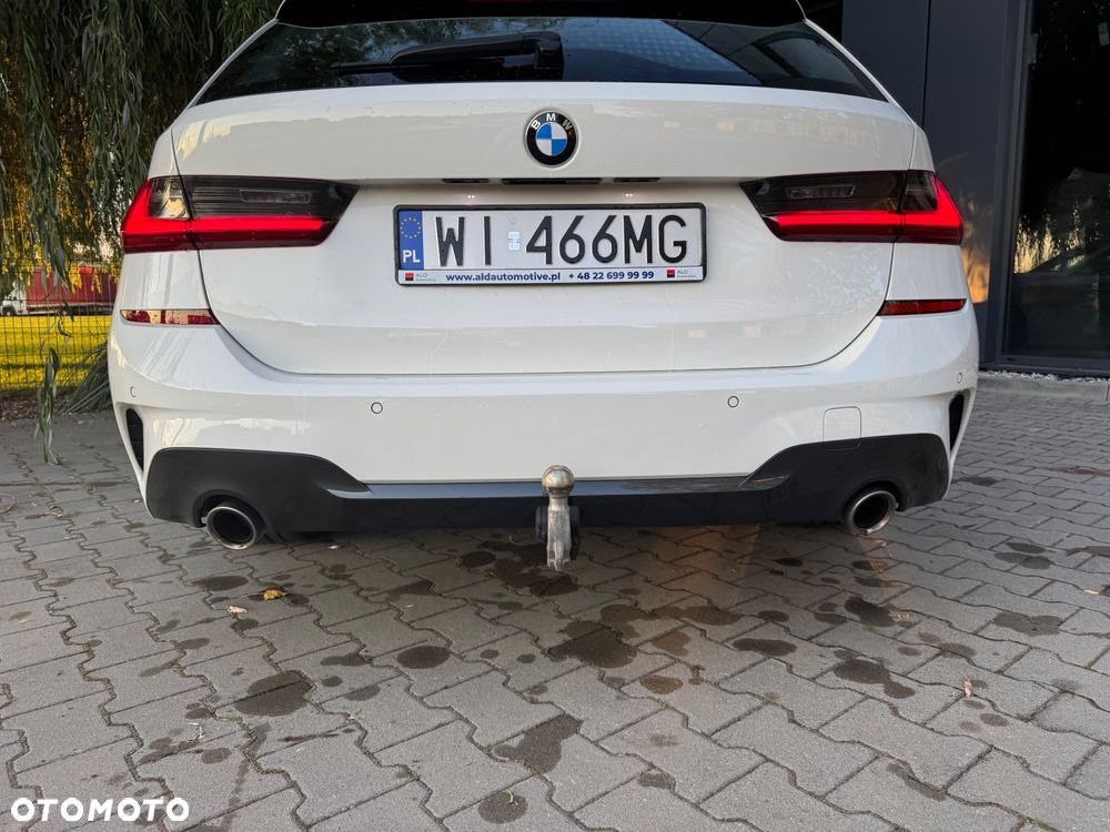 BMW Seria 3 318i M Sport sport - 21