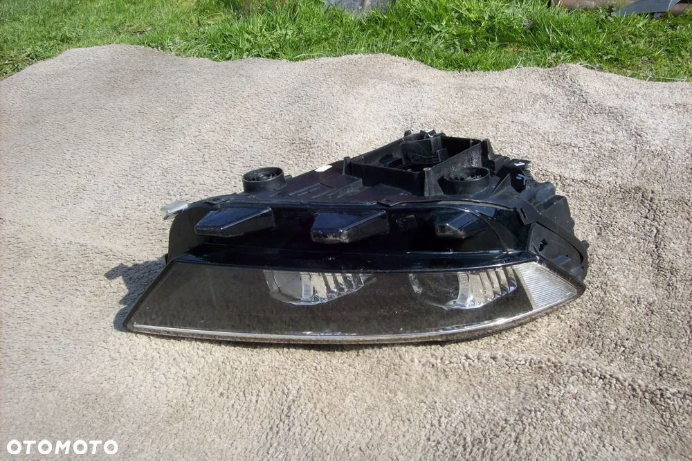 lampa przednia prawa vw t-roc - 8