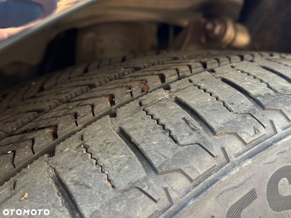 BMW X7 xDrive40i - 28