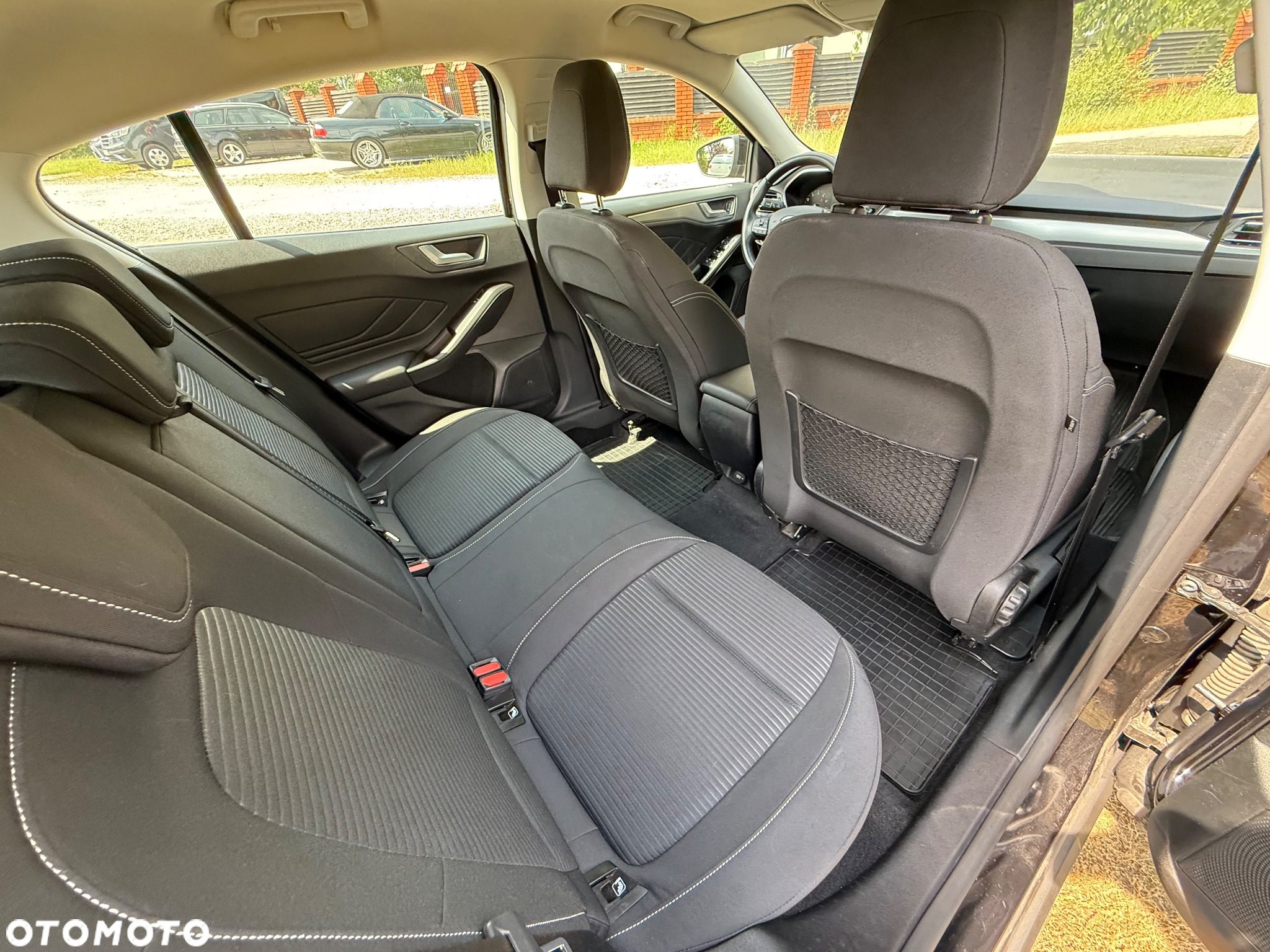 Ford Focus 1.5 EcoBoost Titanium - 32