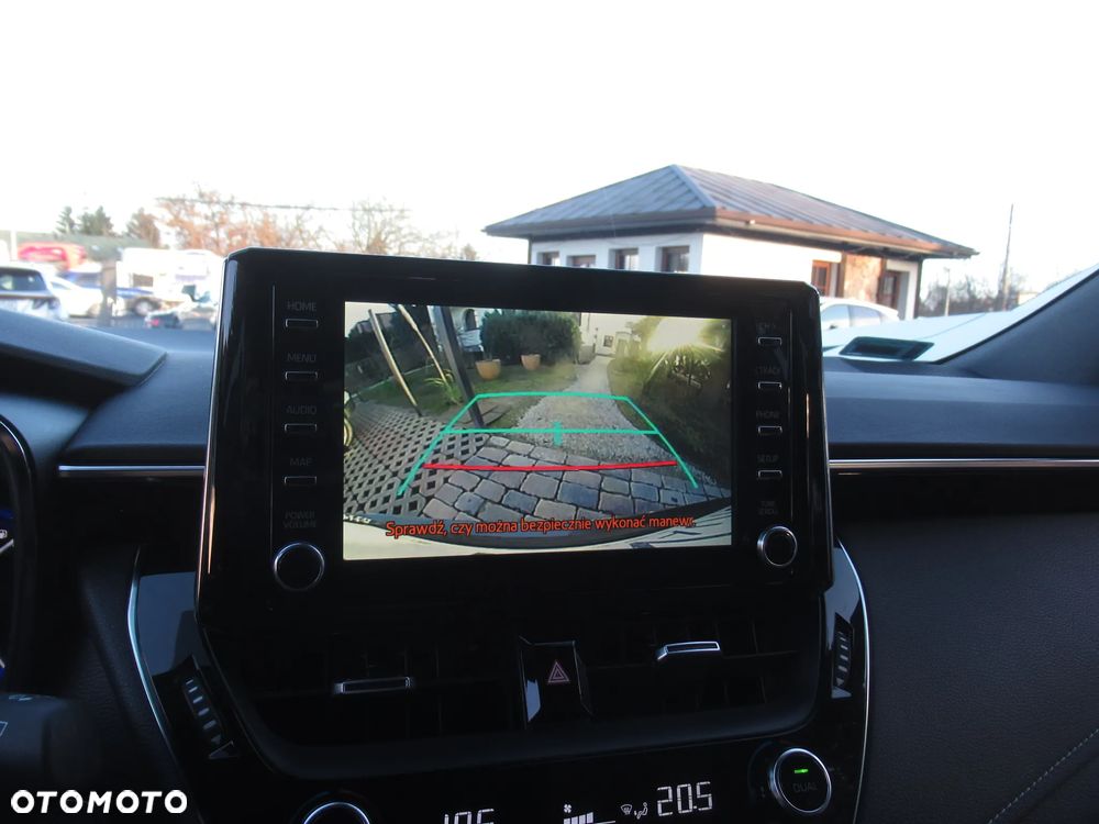 Toyota Corolla 2.0 Hybrid Comfort - 20