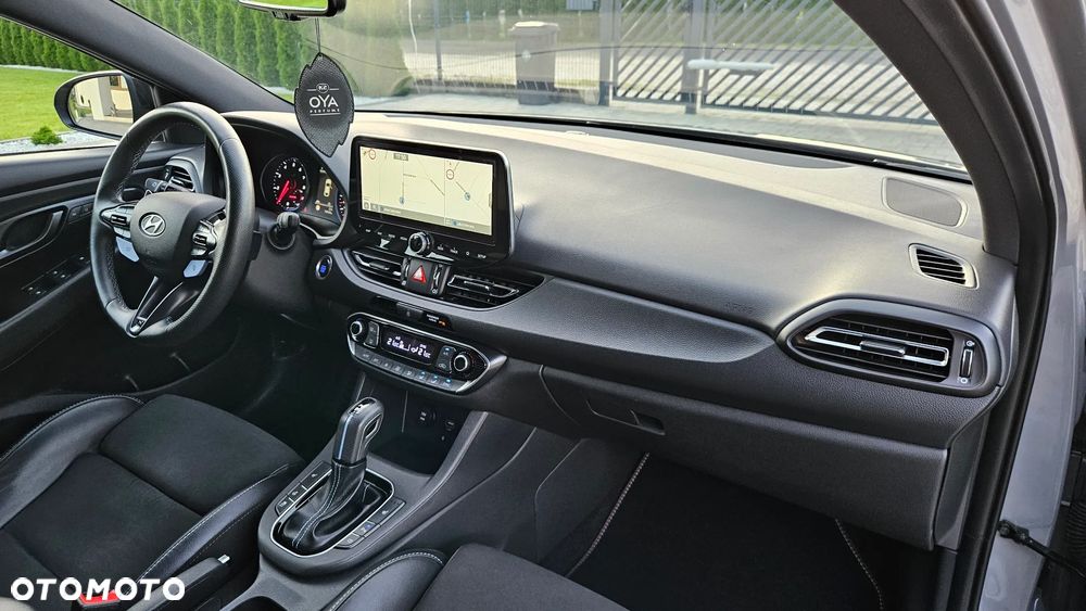 Hyundai i30 N 2.0 T-GDI Performance DCT - 24