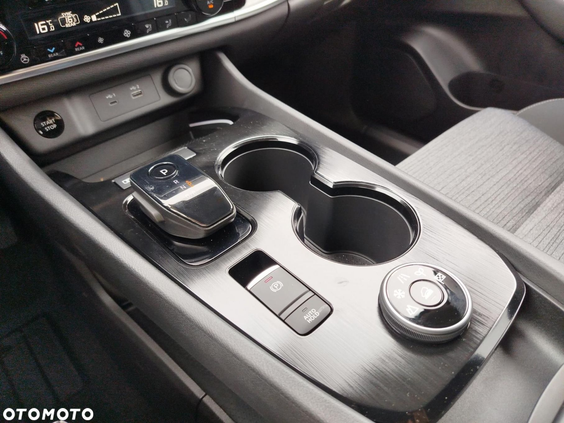 Nissan X-Trail 1.5 VC-T e-POWER N-Connecta e-4ORCE - 15