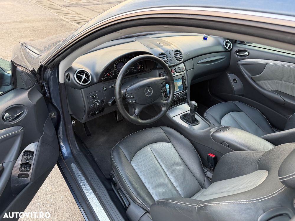 Mercedes-Benz CLK - 17