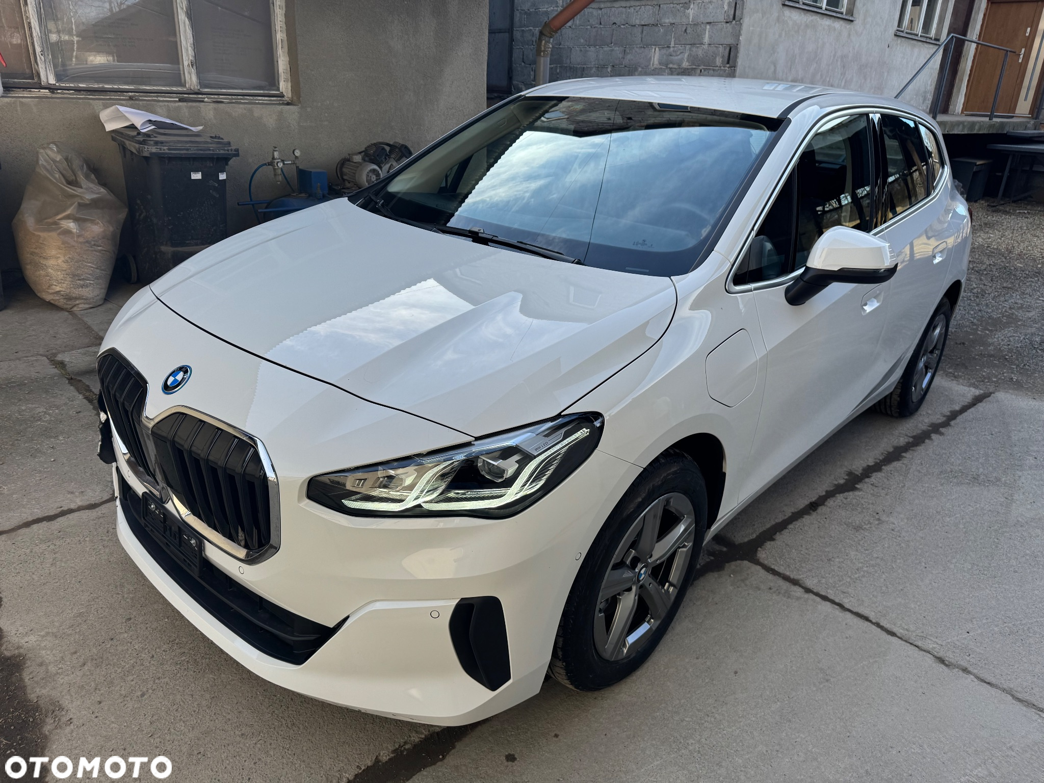 BMW Seria 2 225e xDrive sport - 9