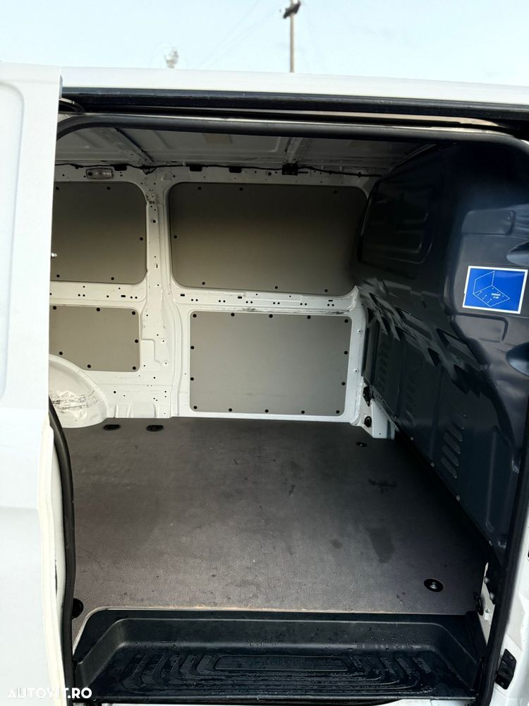 Mercedes-Benz Vito - 9