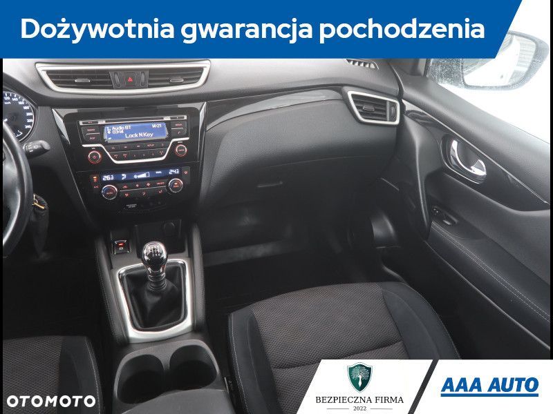 Nissan Qashqai - 10
