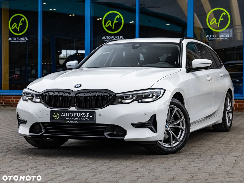 BMW Seria 3 320i Sport Line - 1