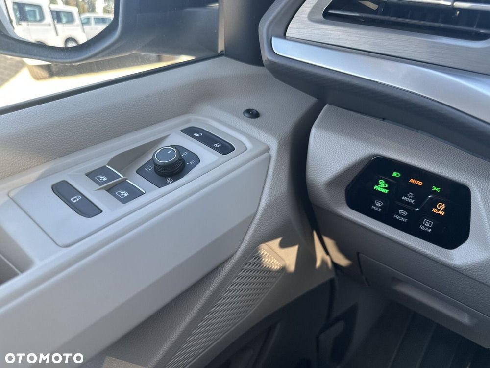 Volkswagen multivan Nowy Multivan L2 2.0 TDI 150 KM DSG 7 biegowa FWD - 19