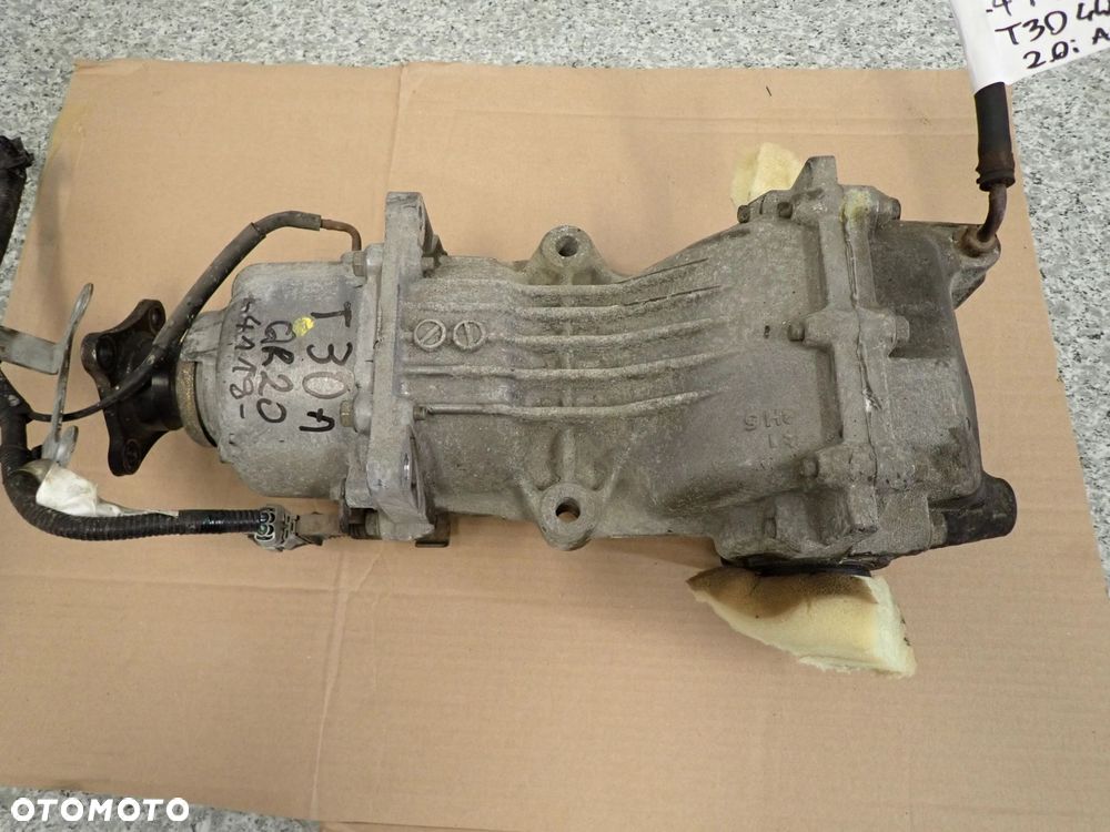 NISSAN XTRAIL T30 2.0i AUT 01-07 GŁÓWKA MOSTU TYLNEGO DYFER MOST - 1