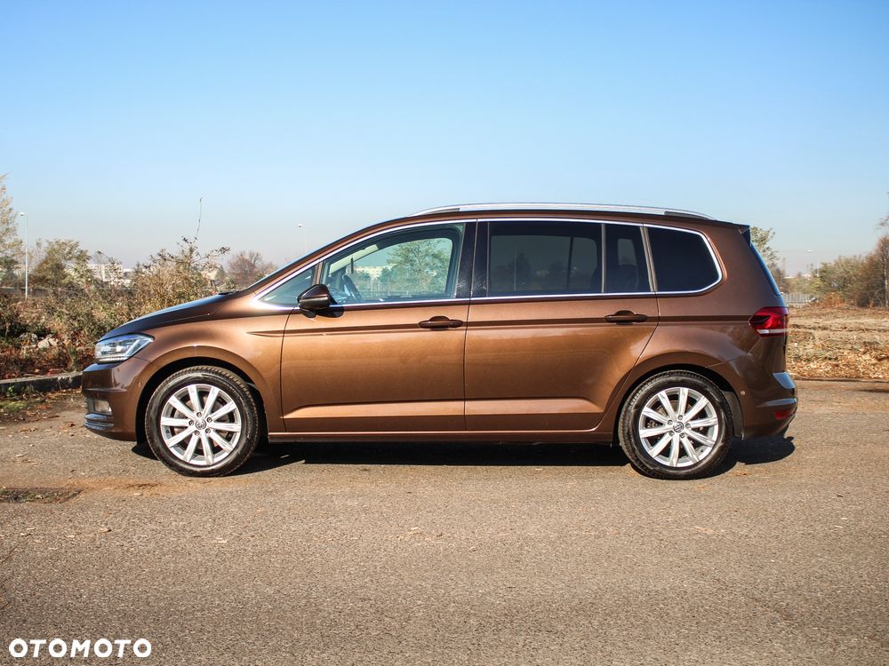 Volkswagen Touran 2.0 TDI BMT Highline - 19