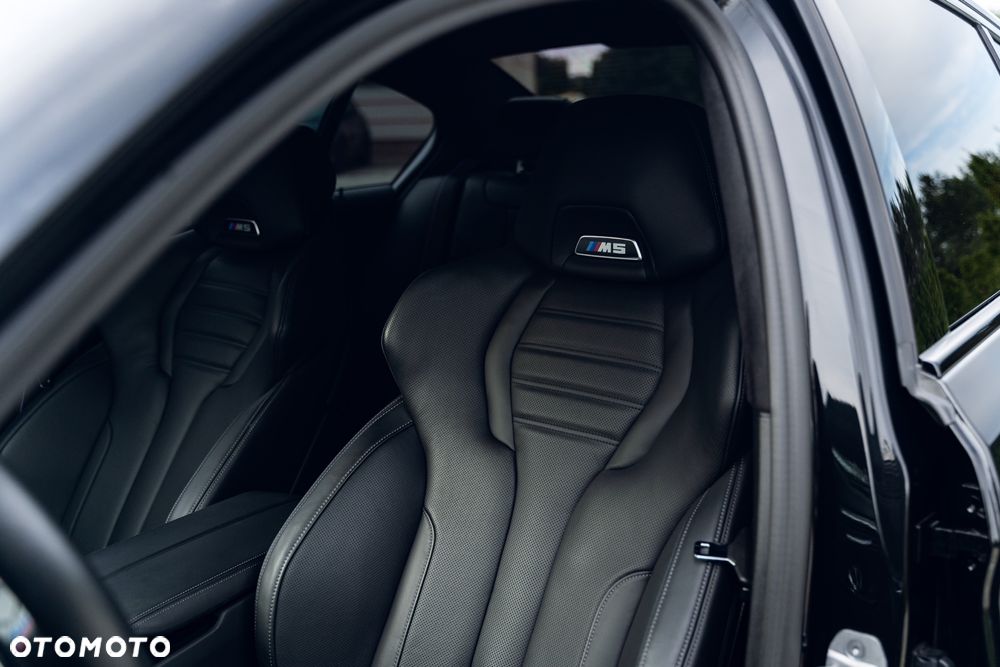 BMW M5 Competition - 24
