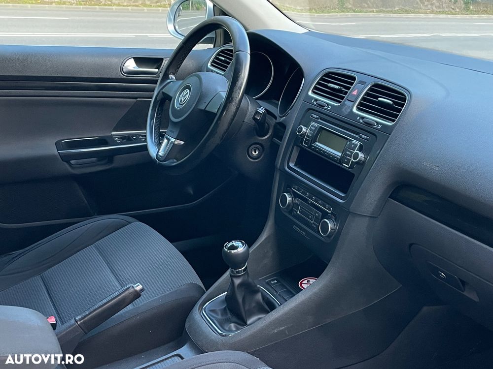 VOLKSWAGEN Golf 2012 — imagine 12