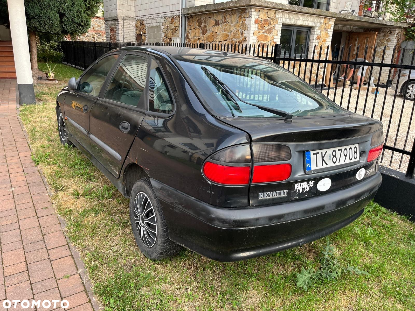 Renault Laguna 1.8 RN - 2