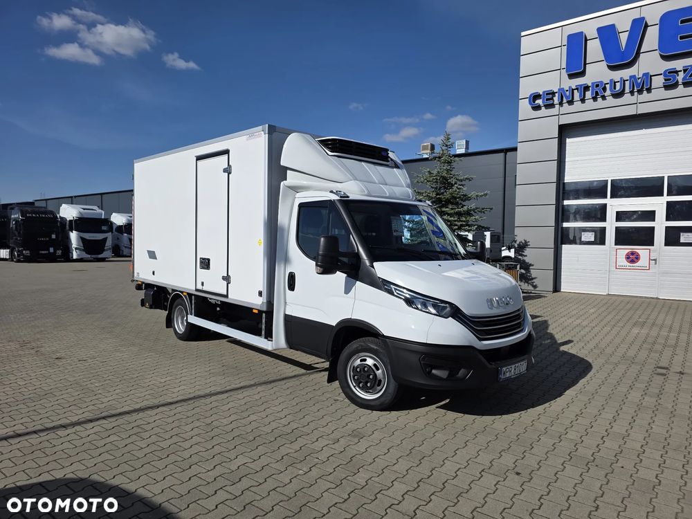 Iveco 50C18 Chłodnia 230V Izoterma 8EP Krajowy Ledy  Agregat Thermo King Xarios 350 - 1