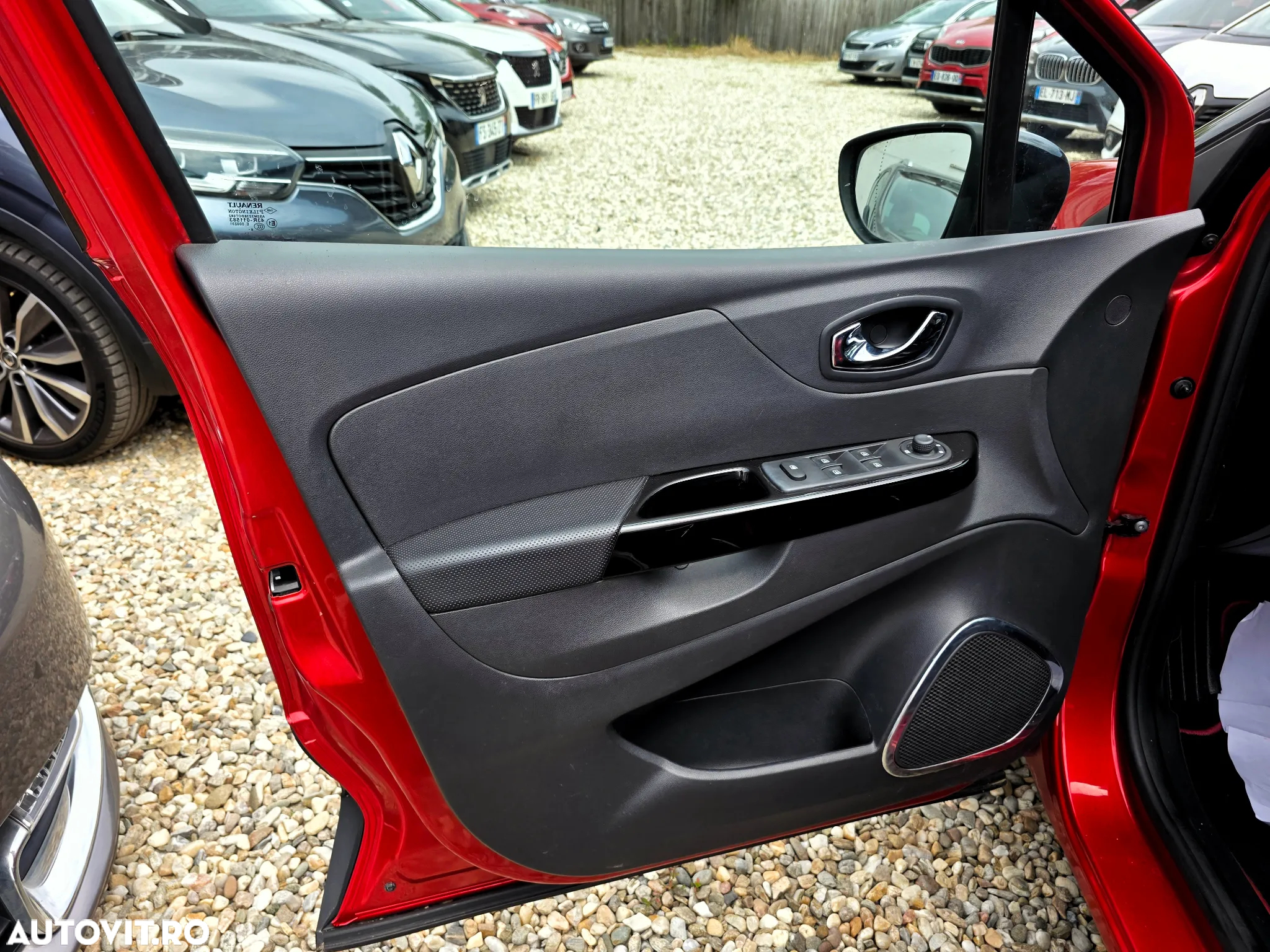 Renault Captur dCi 90 EDC Helly Hansen - 20