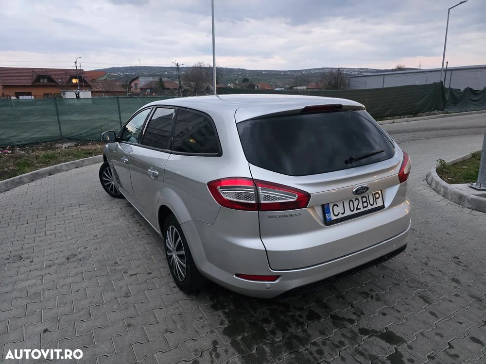 Ford Mondeo 1.6 TDCi Trend - 4