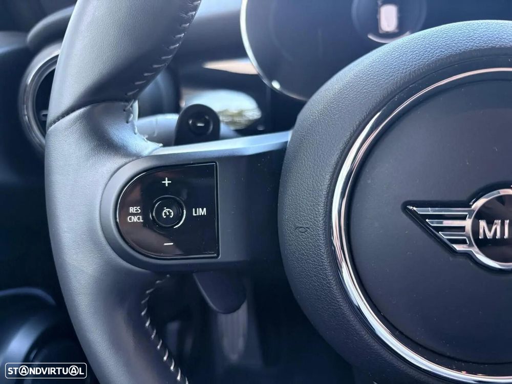 MINI 3 Portas John Cooper Works Auto Desportiva - 37