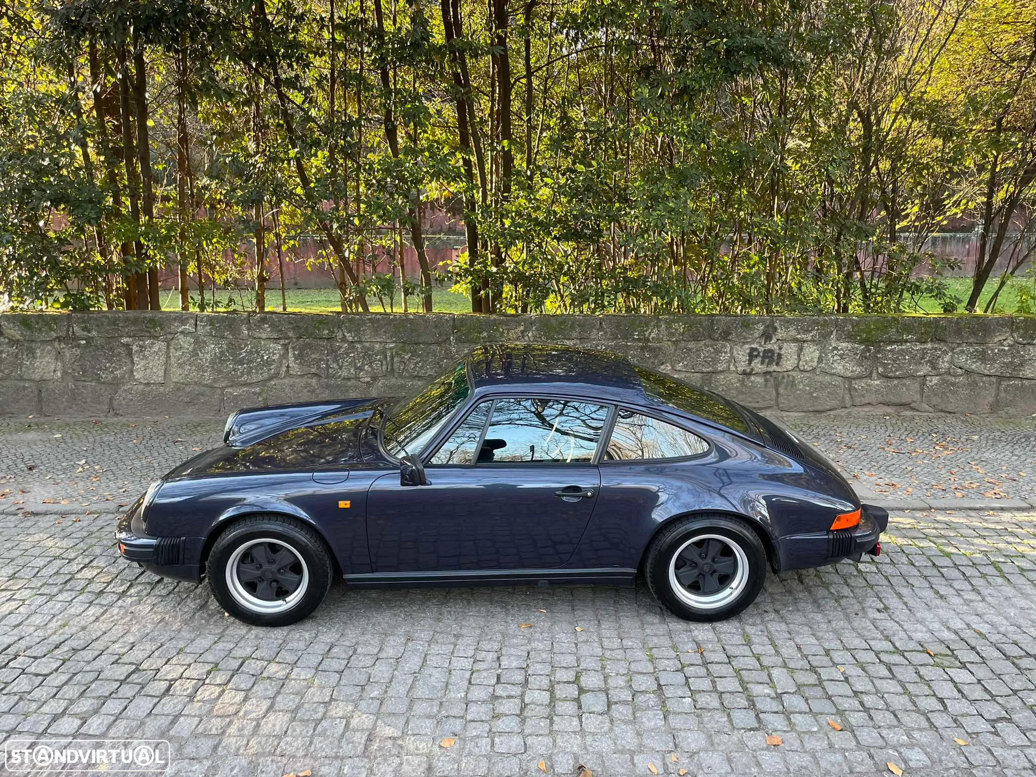 Porsche 911 Série G - 29