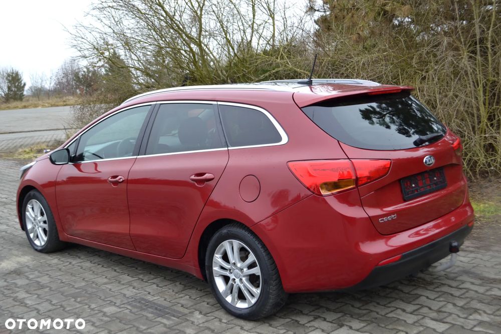 Kia Ceed 1.6 GDI L DCT - 5