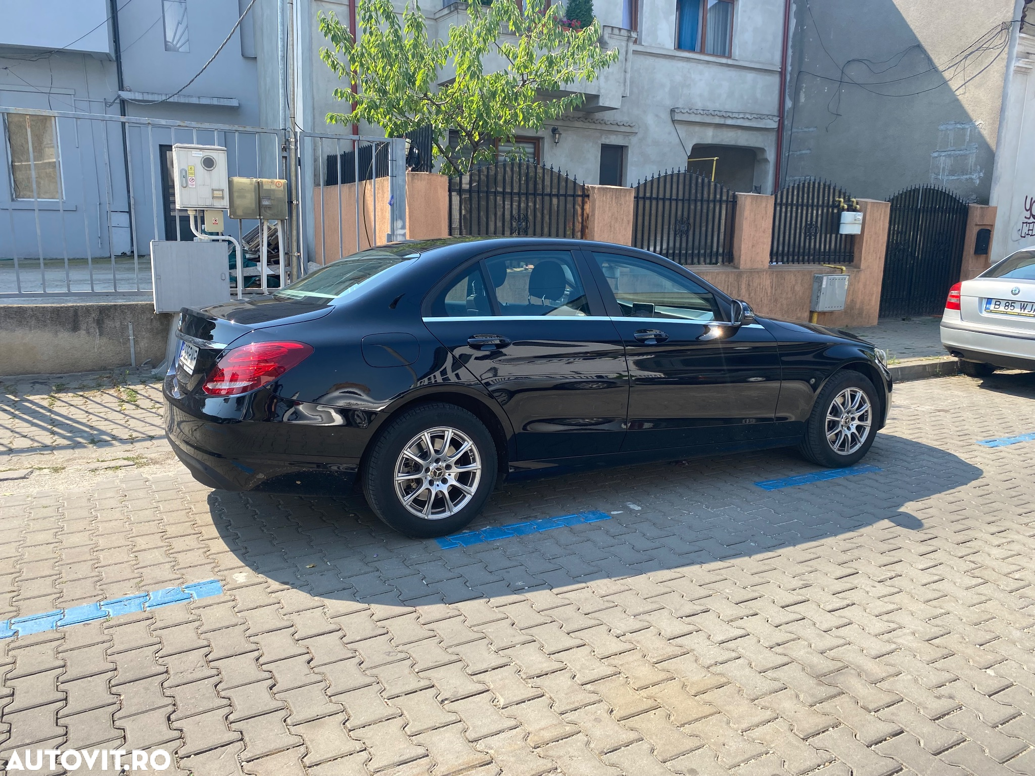Mercedes-Benz C 180 9G-TRONIC - 4