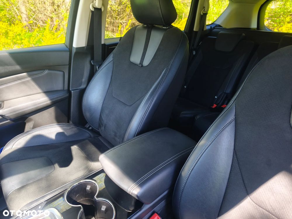 Ford S-Max 2.0 TDCi Bi-Turbo Titanium PowerShift - 14