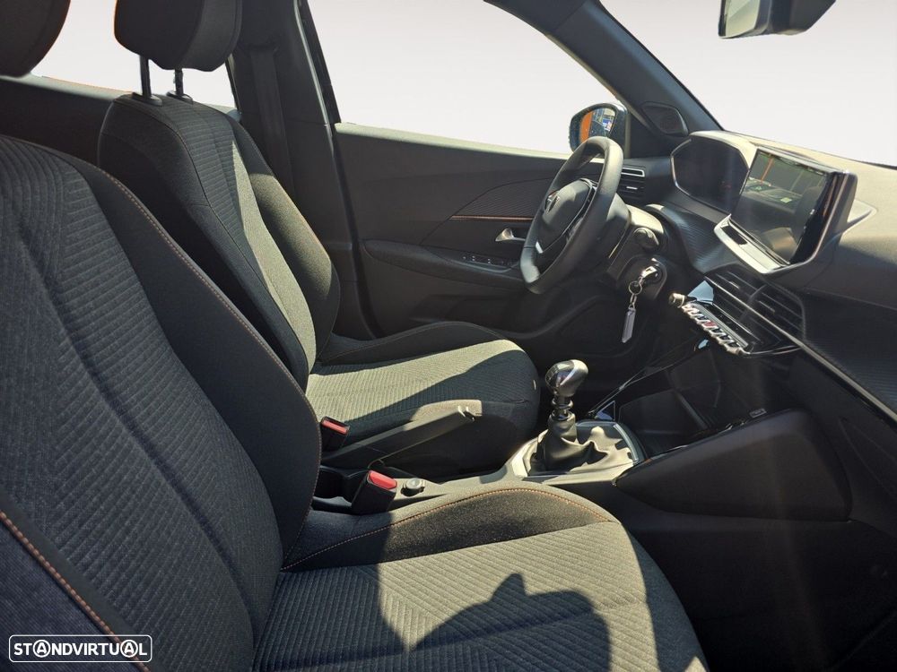 Peugeot 2008 1.2 PureTech Style - 15