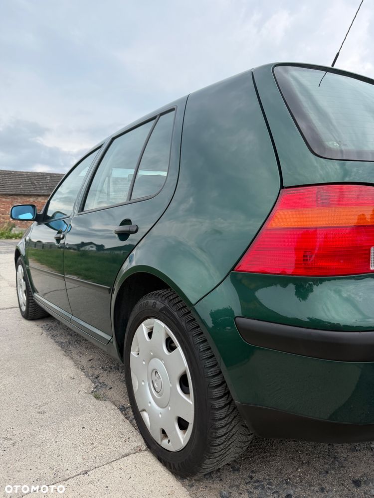 Volkswagen Golf 1.9 TDI Comfortline - 17
