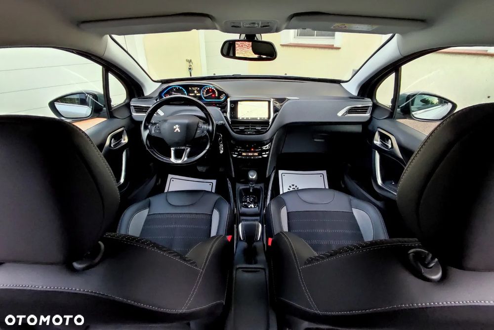 Peugeot 2008 PureTech 110 GPF Stop&Start EAT6 Allure - 7