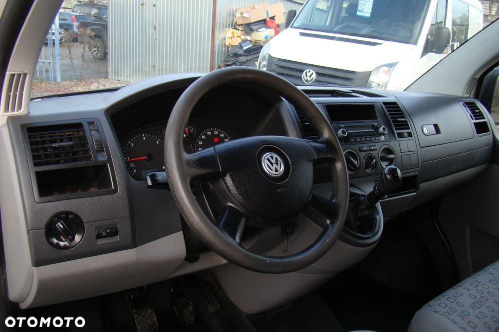 Volkswagen Transporter - 10