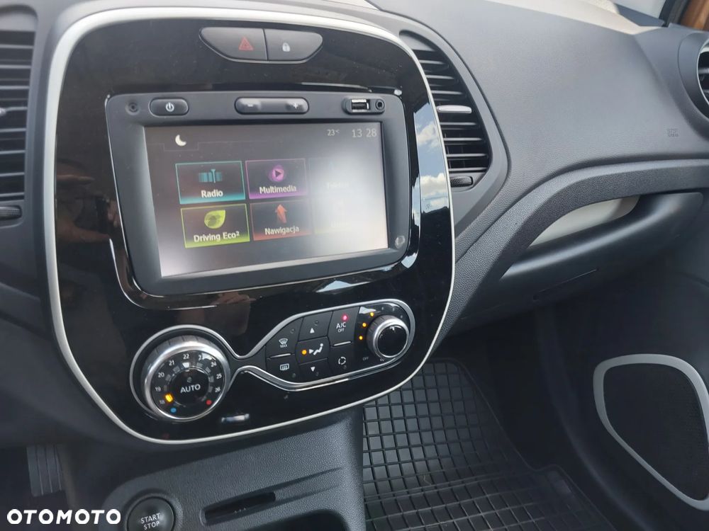 Renault Captur - 16