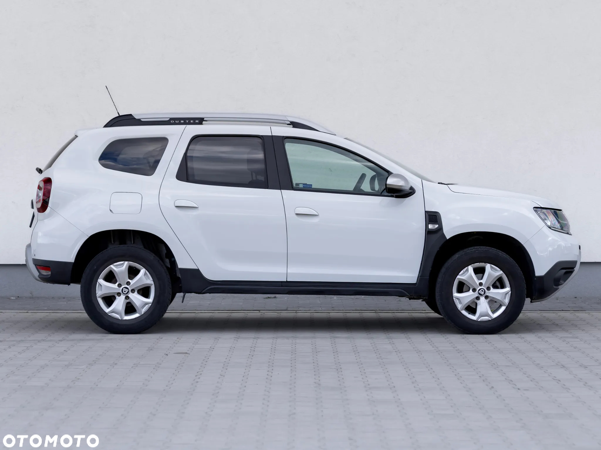 Dacia Duster 1.6 SCe Access S&S - 5