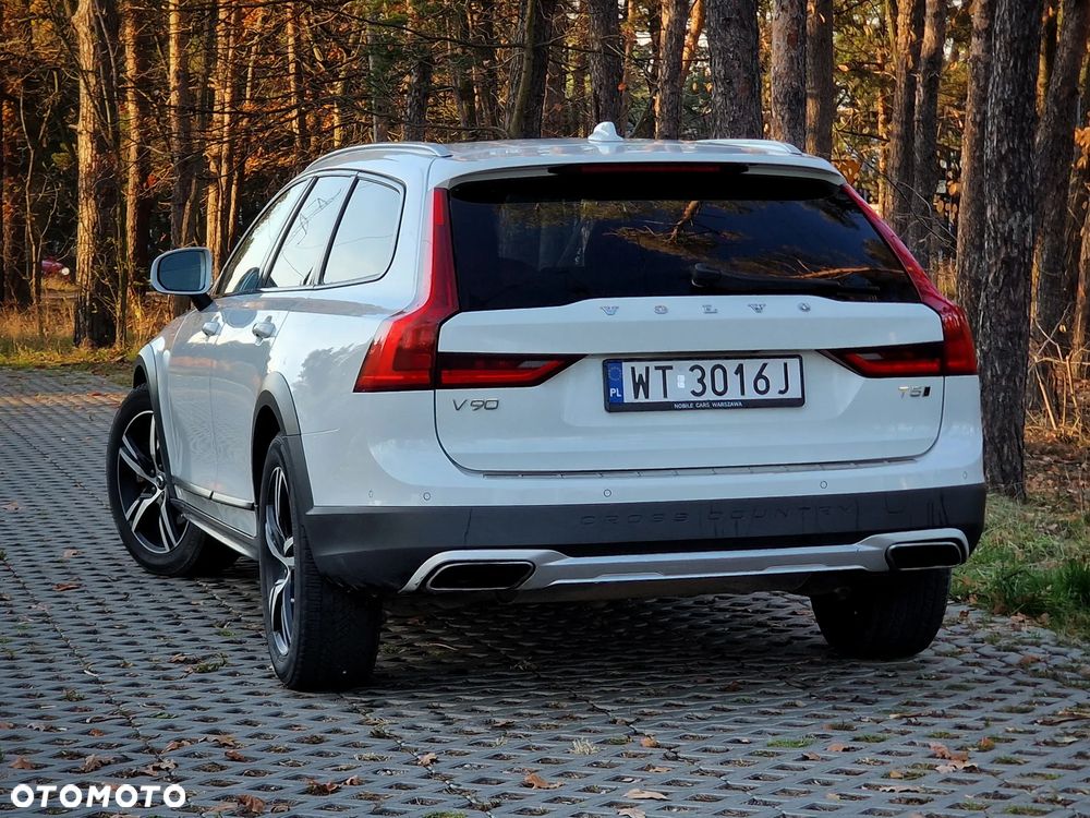 Volvo V90 T5 Momentum - 8