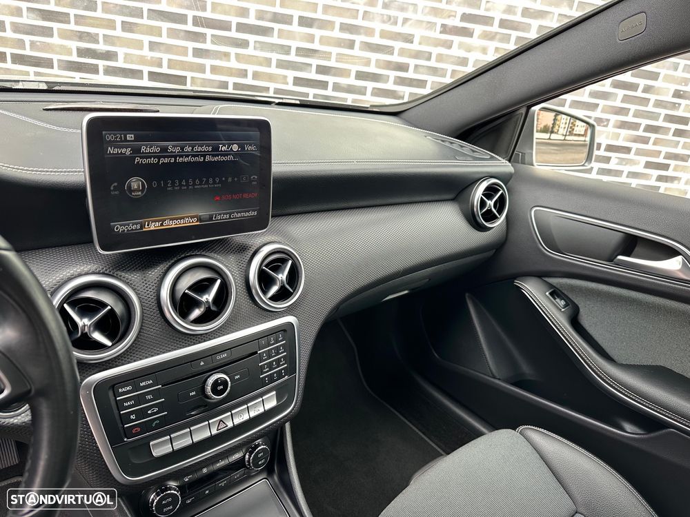 Mercedes-Benz A 180 CDi BE AMG Sport - 11