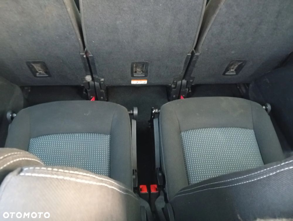 Ford S-Max 2.0 TDCi Trend - 19