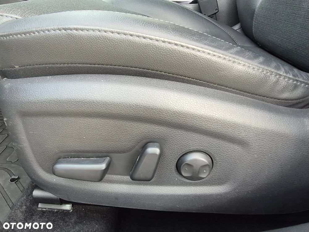 Hyundai i30 1.5 T-GDI 48V Smart - 27