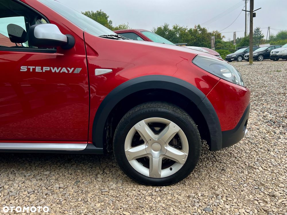 Dacia Sandero Stepway 1.6 - 10