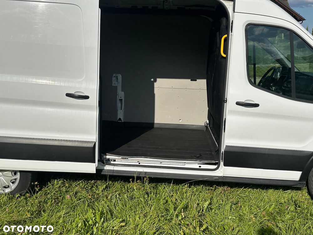 Ford Transit - 9