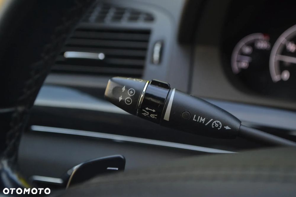 Mercedes-Benz Klasa S ver-350-bluetec-d-l-4matic-7g--tronic - 27