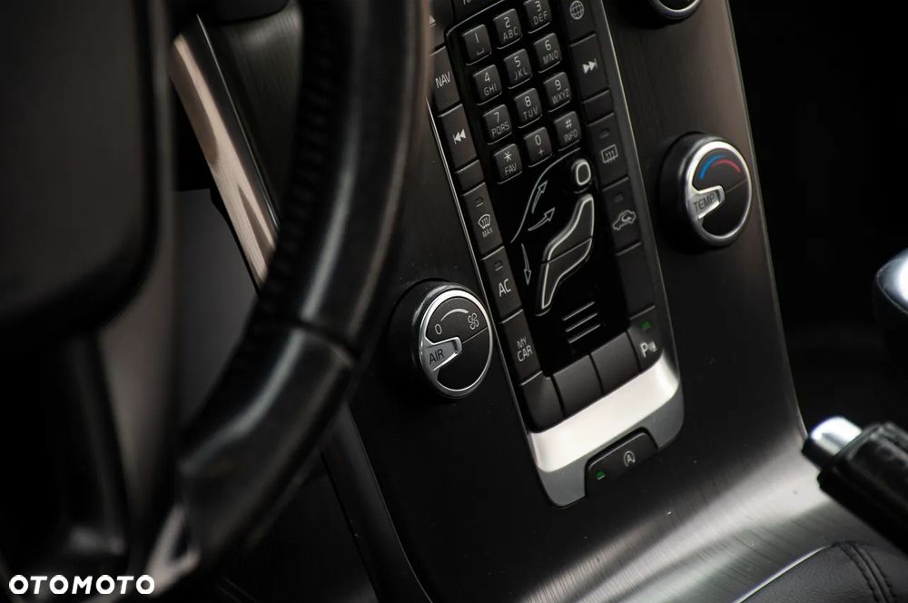 Volvo V40 D2 - 20