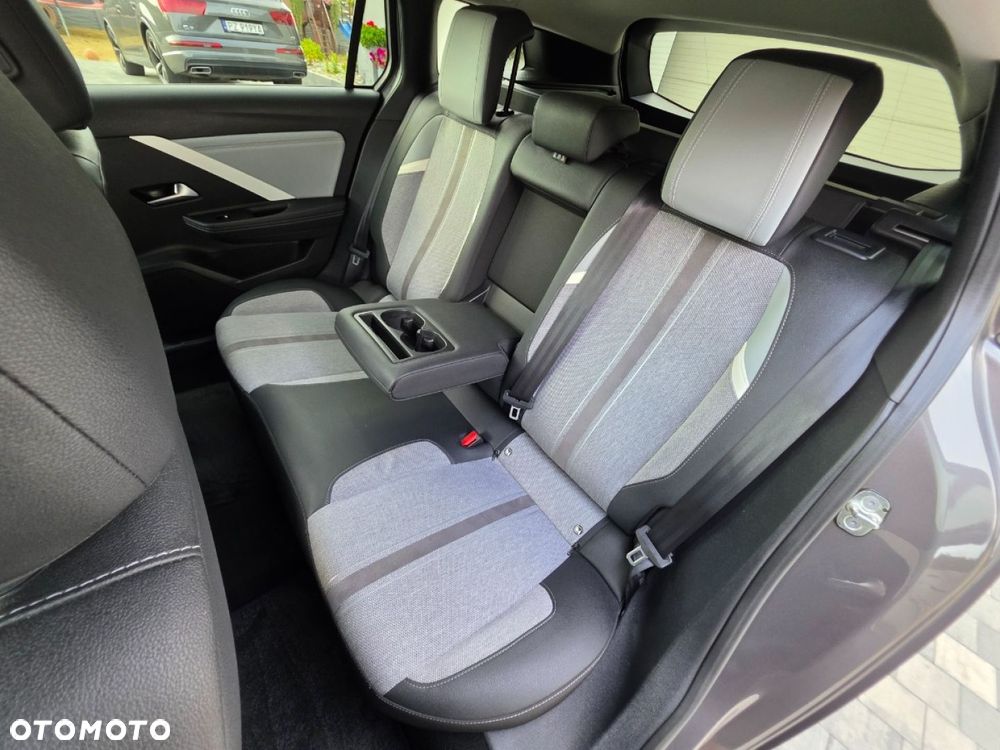 Opel Astra - 20