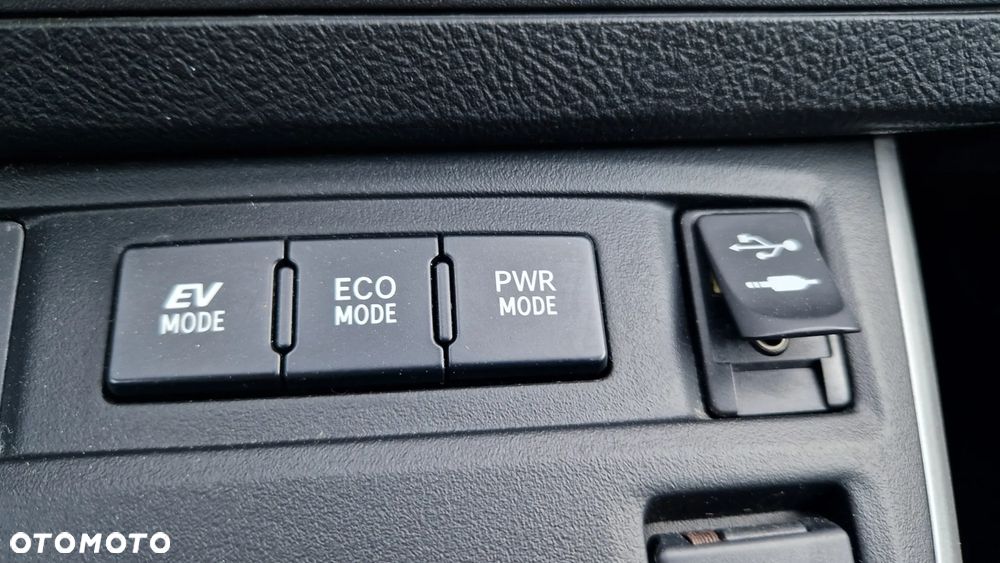 Toyota Auris - 17