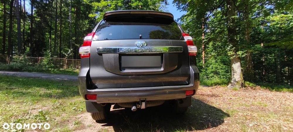 Toyota Land Cruiser LC 2.8 D-4D Prado - 24