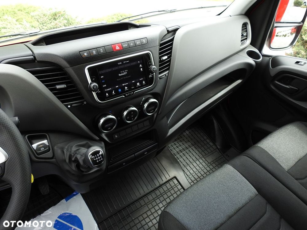 Iveco DAILY 35S18 NOWY KONTENER 10 PALET TEMPOMAT NAWIGACJA KLIMATYZACJA LEDY GWARANCJA  180KM - 33