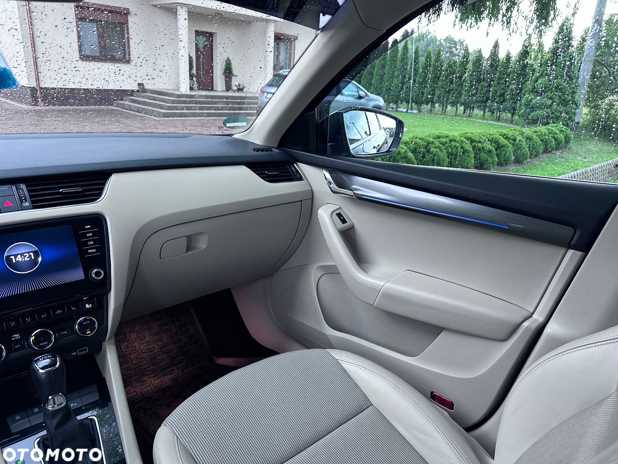 Skoda Octavia 2.0 TDI (Green tec) DSG L&K - 11